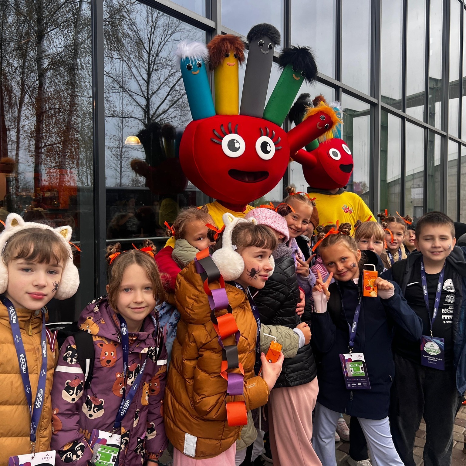 💚 3.c klase piedalās projekta “Sporto visa klase” atklāšanā Jelgavā! 🏃‍♀️🏅