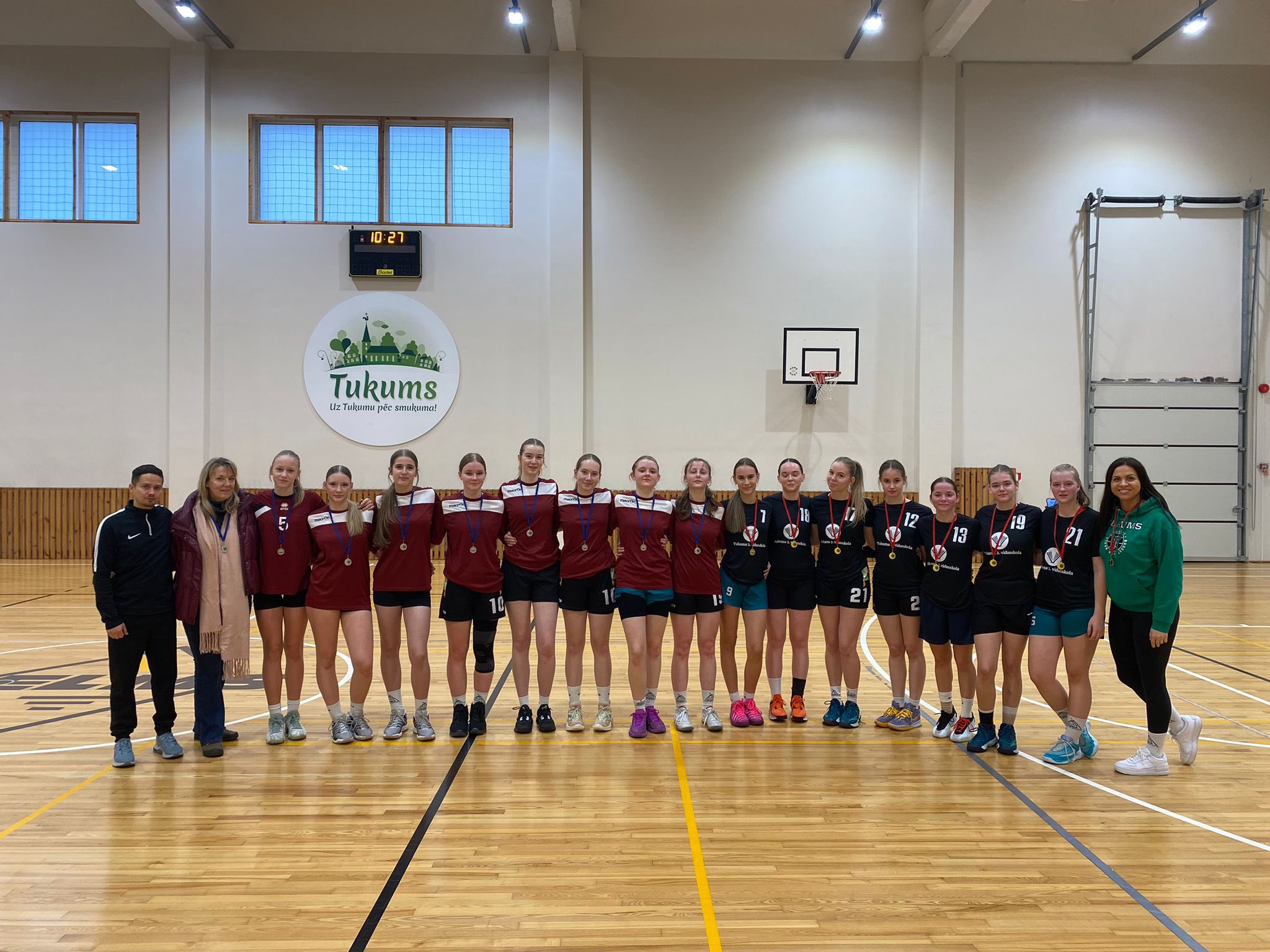 Basketbola sacensības Tukuma Sporta skolā – godalgotas vietas vidusskolēniem