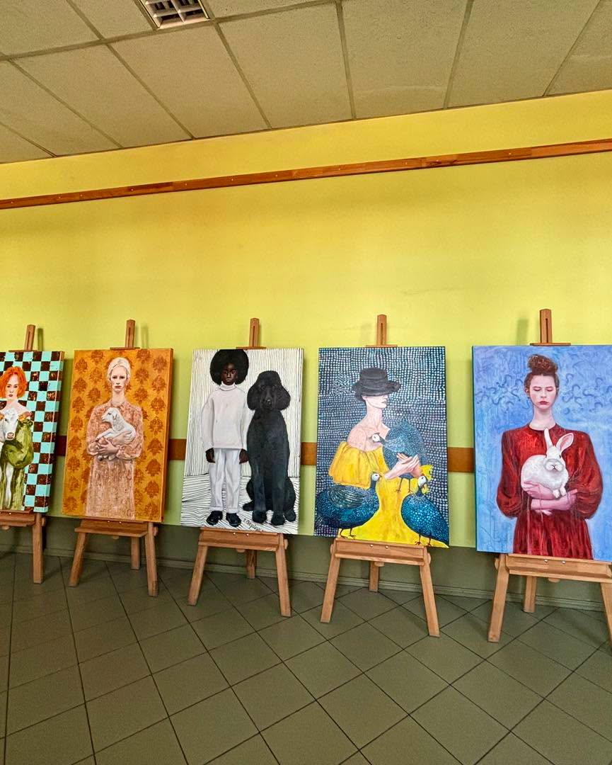 Ilzes Cērpiņas izstāde “Gadalaiki” ģimnāzijas mākslas galerijā